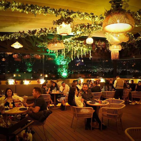 restaurante-ahaux-nezahualcoyotl-reserva-reservandonos-4.jpg