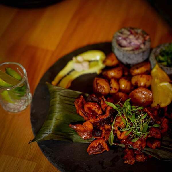 restaurante-ahaux-nezahualcoyotl-reserva-reservandonos-9.jpg